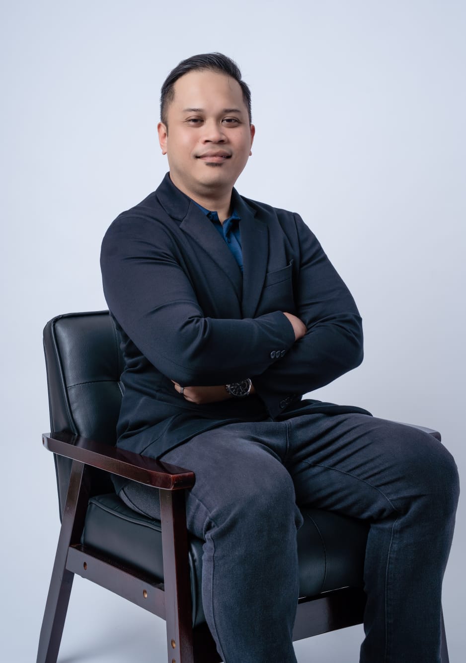 Husaini Salamat, CEA-registered real estate salesperson in Singapore.